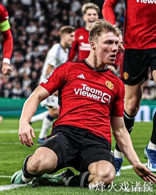 本赛季英超曼联角球破门7次，仅逊于阿森纳